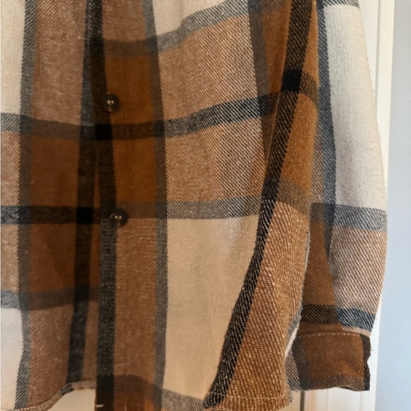 Plaid Fall Shacket - Picture 5 of 5